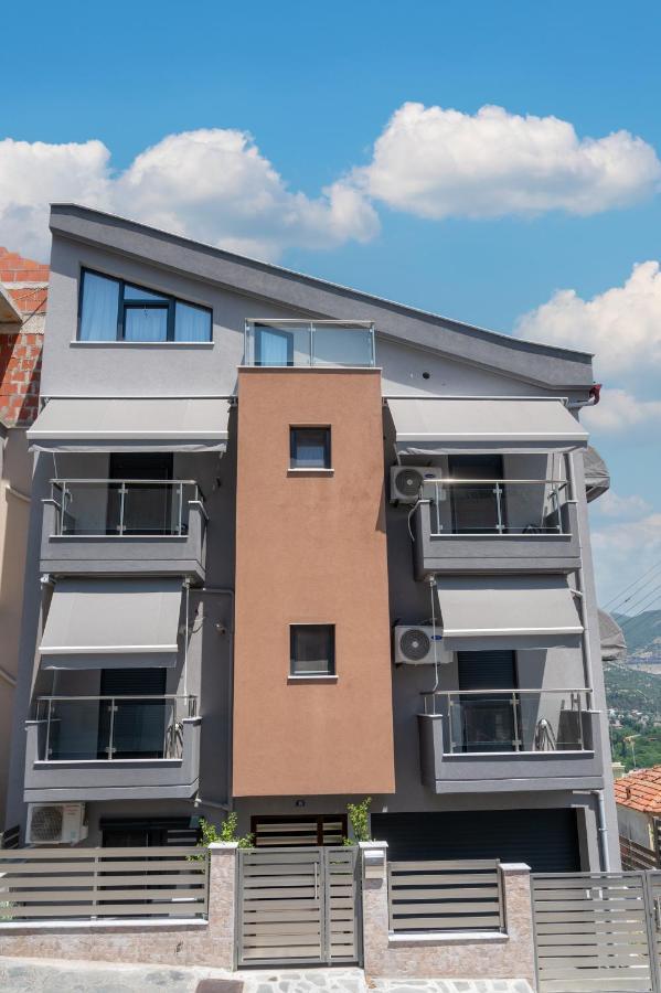 Dns Apartment Kavala Esterno foto